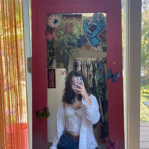 Meet your Posher, Alia